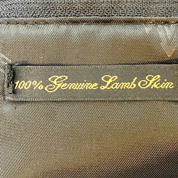 RAINFOREST Black Leather Coat - Picture 11 of 12